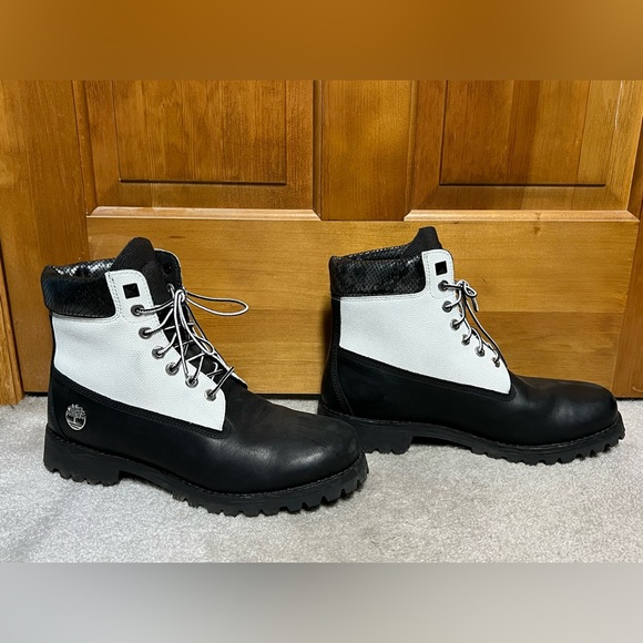 Timberland Men's Premium 6" Black Boots Social Scene black white leather size 11 - Picture 3 of 13
